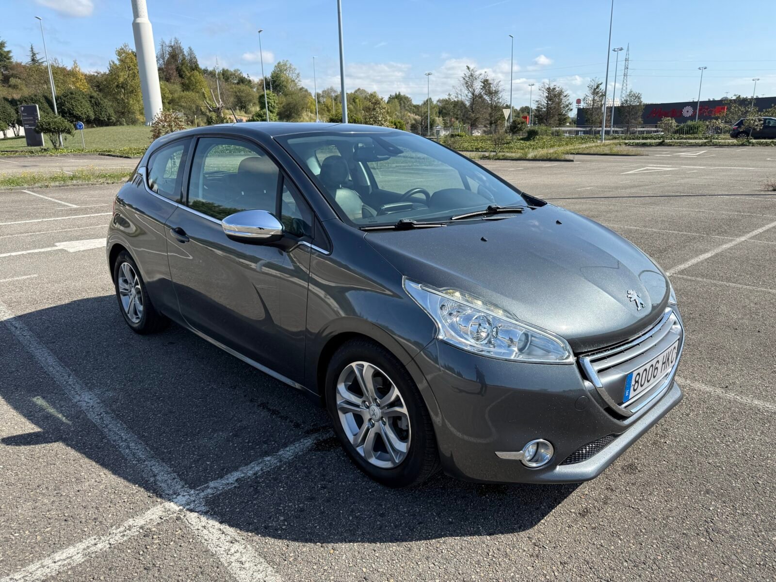 PEUGEOT 208 1.6 HDI Allure