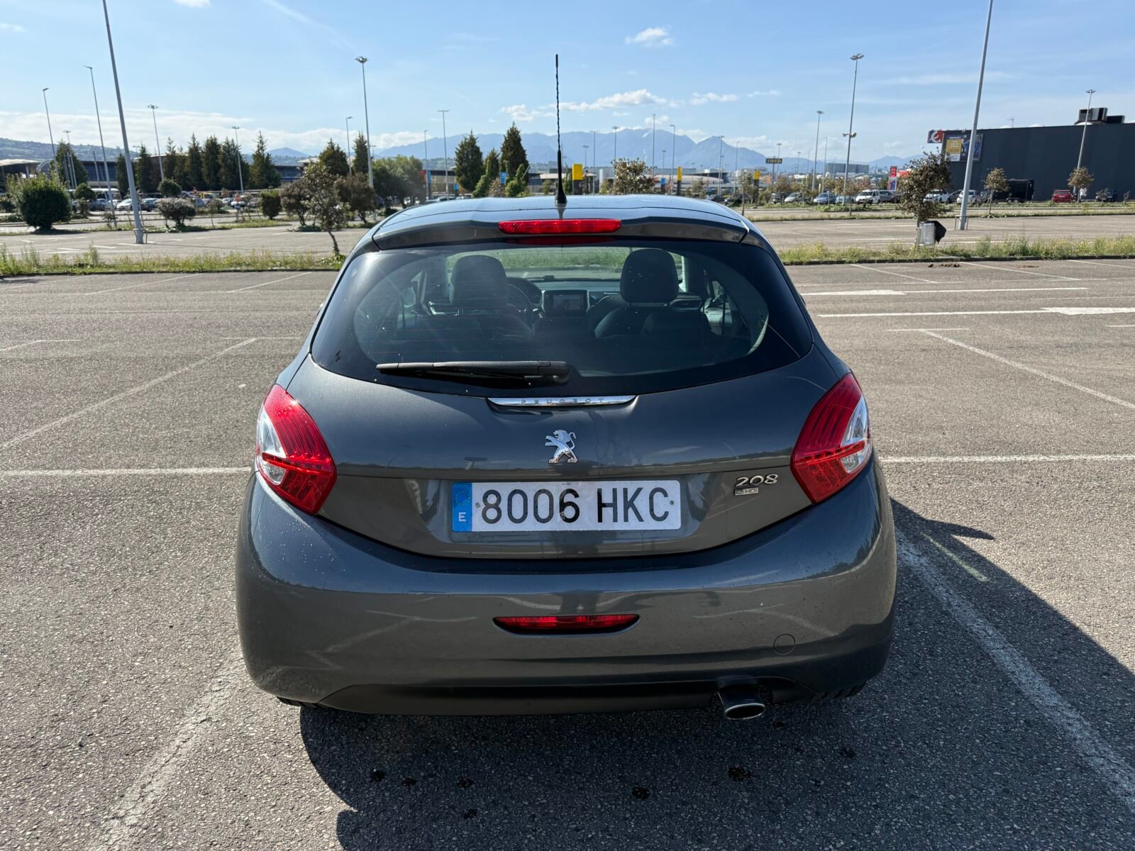 PEUGEOT 208 1.6 HDI Allure