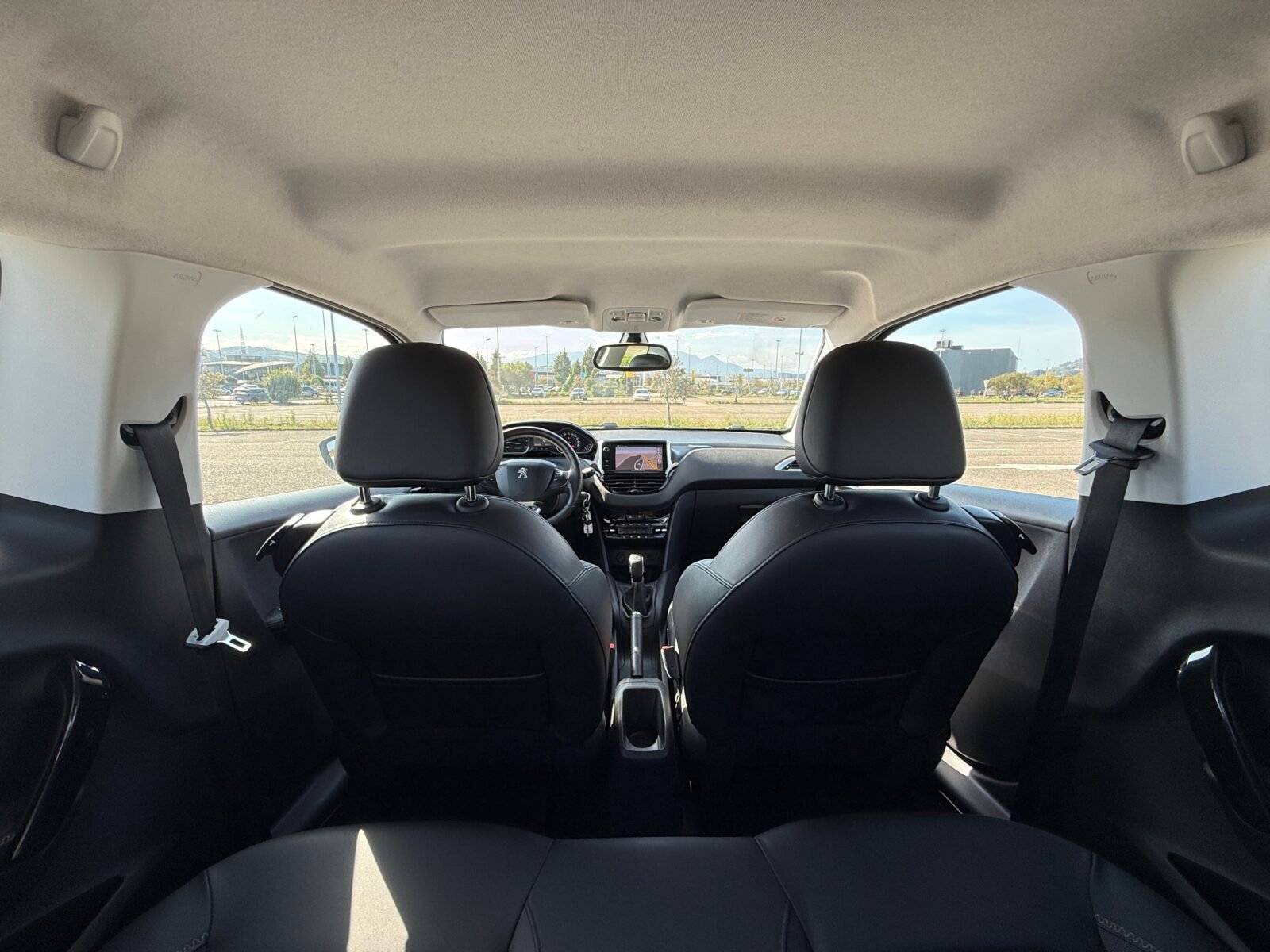 PEUGEOT 208 1.6 HDI Allure