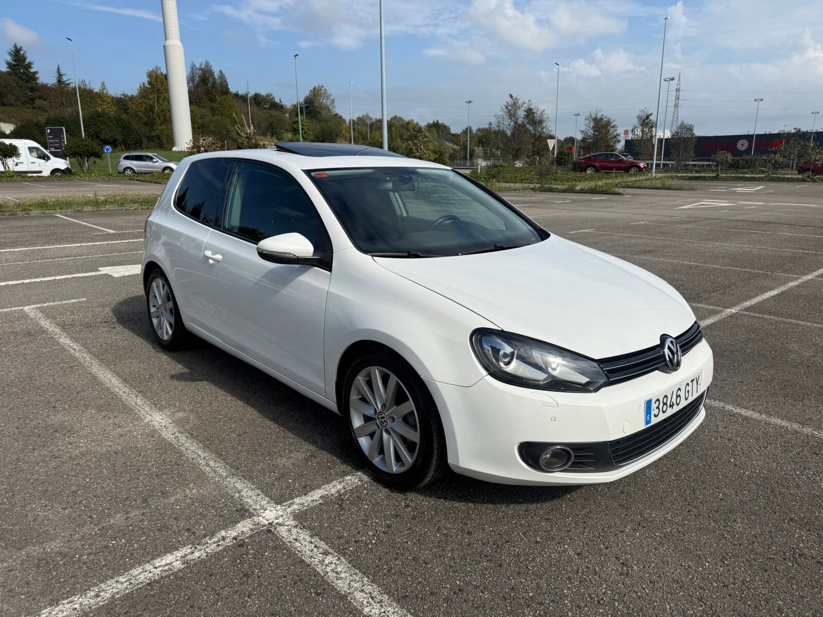 VOLKSWAGEN Golf 2.0 TDI Sport 