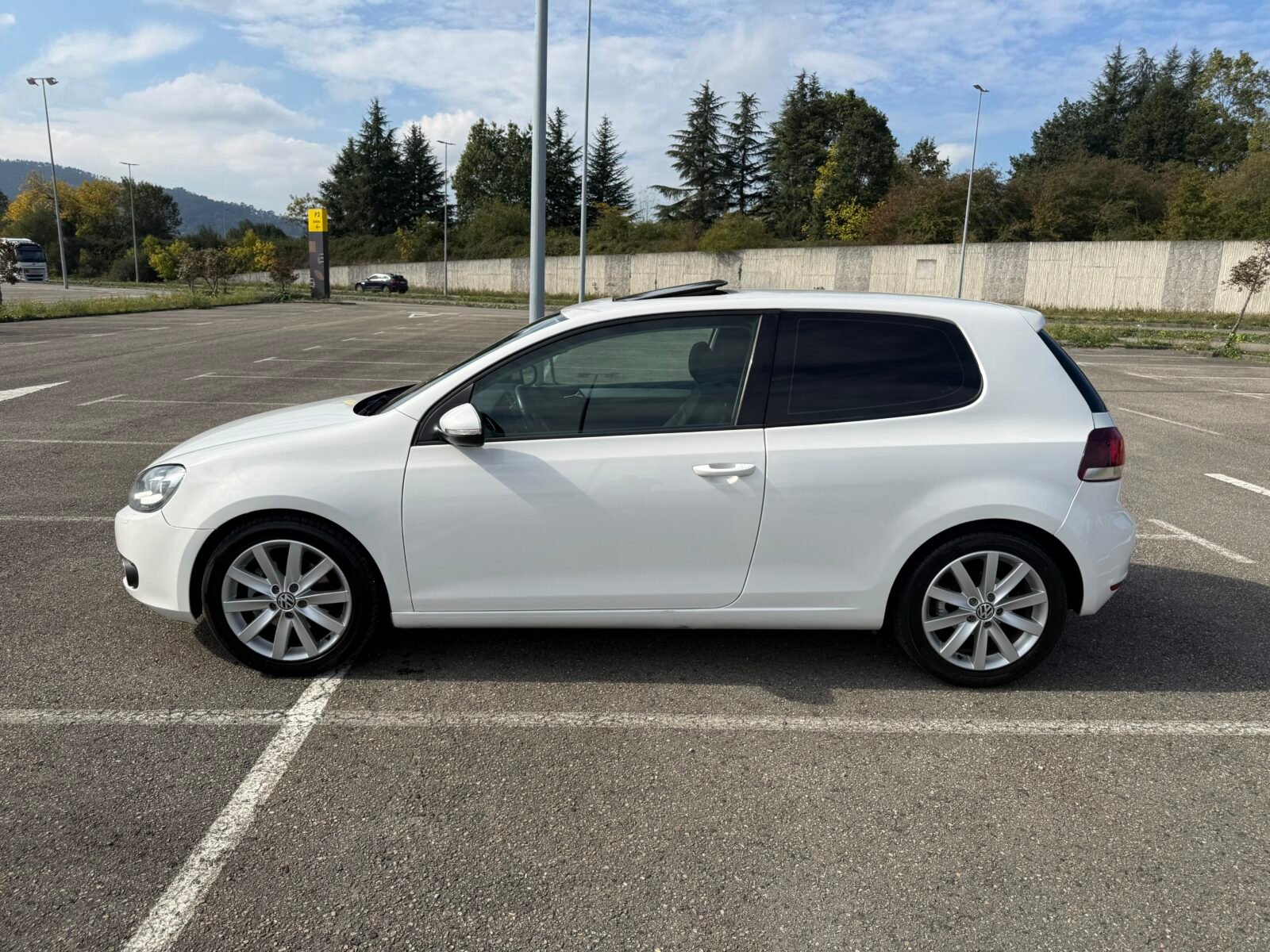 VOLKSWAGEN Golf 2.0 TDI Sport 