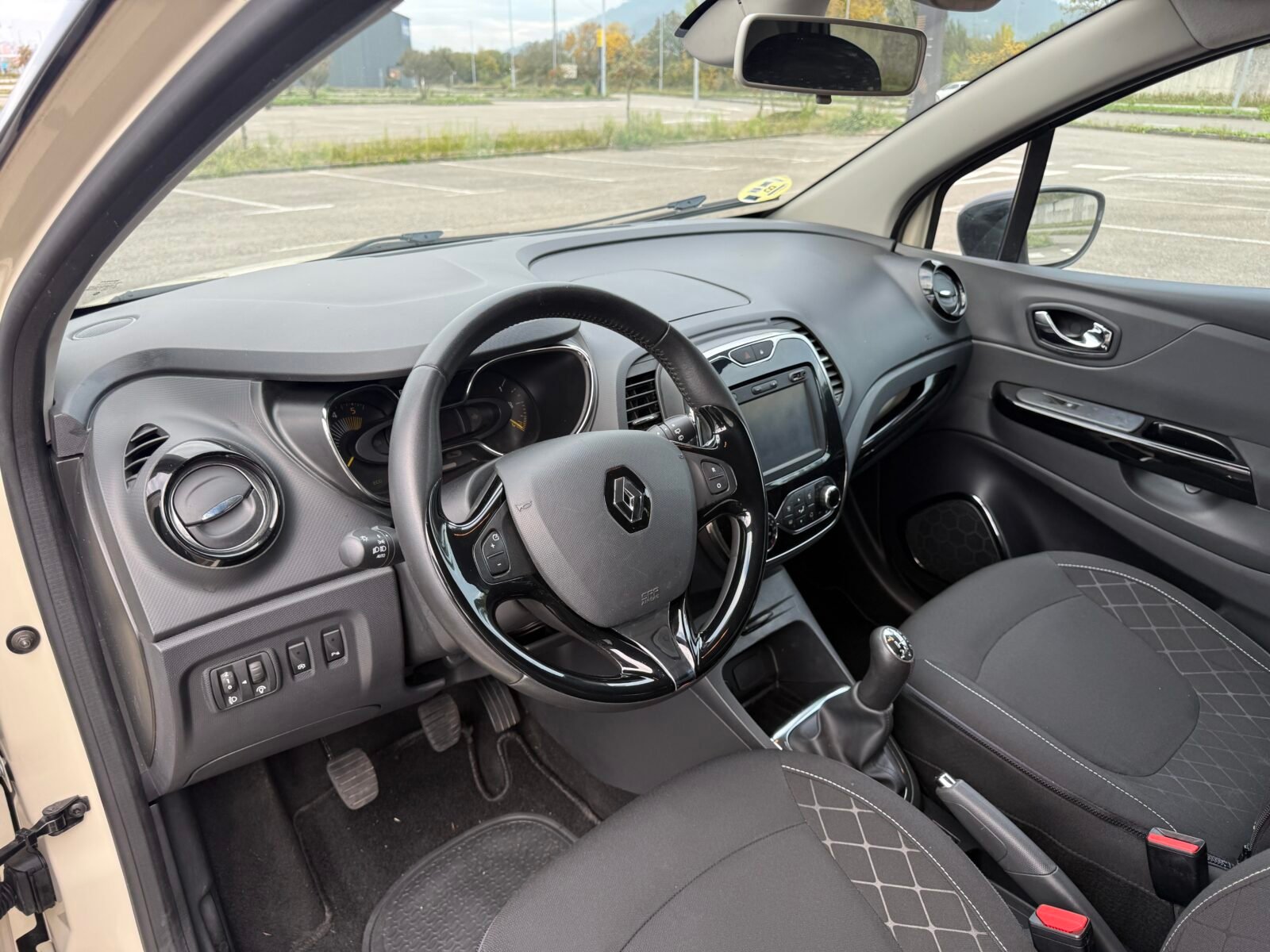 RENAULT Captur 1.5 dCI 