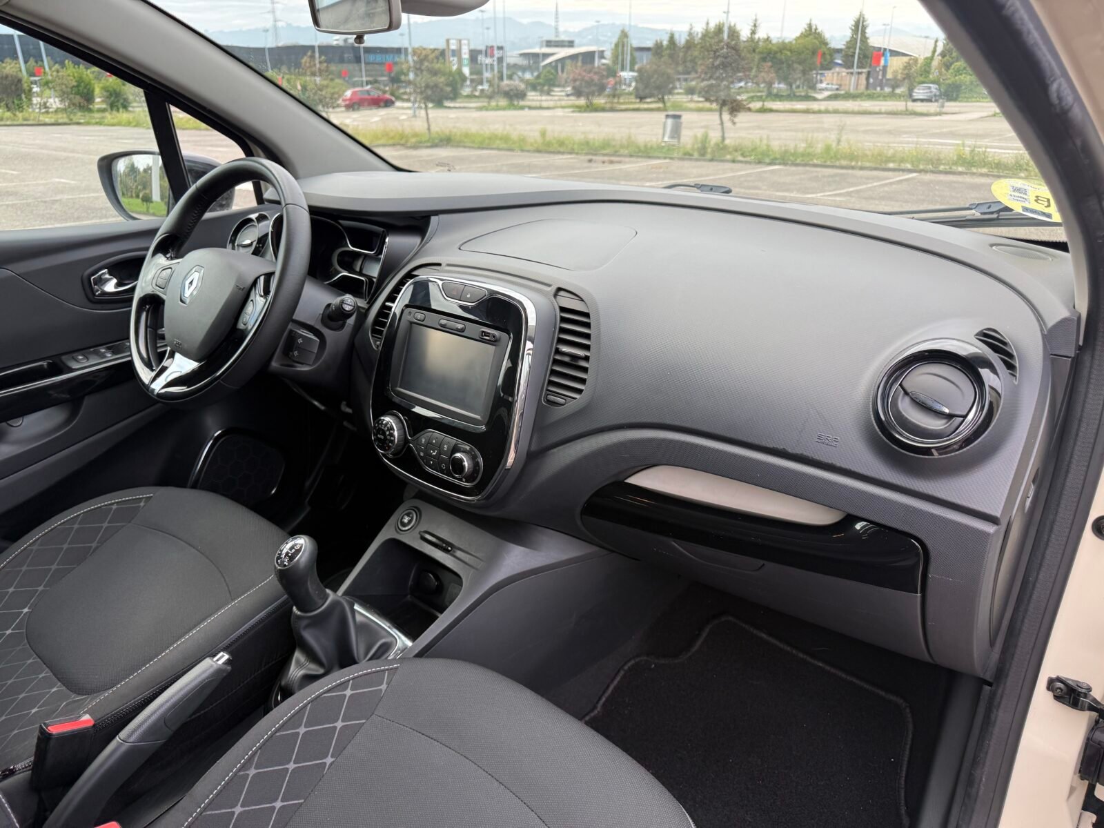 RENAULT Captur 1.5 dCI 